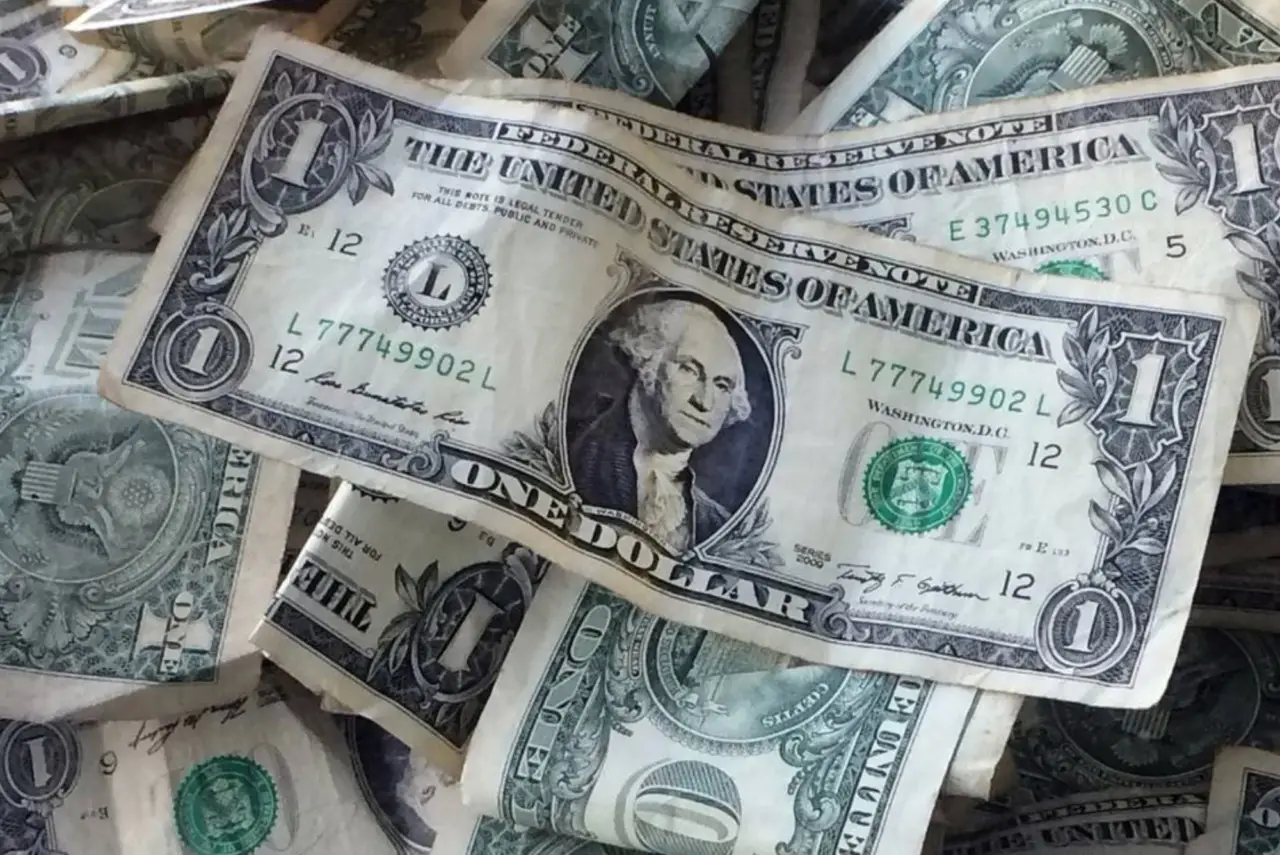 Come riconoscere una banconota da 5 dollari rara: i dettagli che fanno la differenza secondo la Federazione Numismatica Come riconoscere una banconota da 5 dollari rara: i dettagli che fanno la differenza secondo la Federazione Numismatica