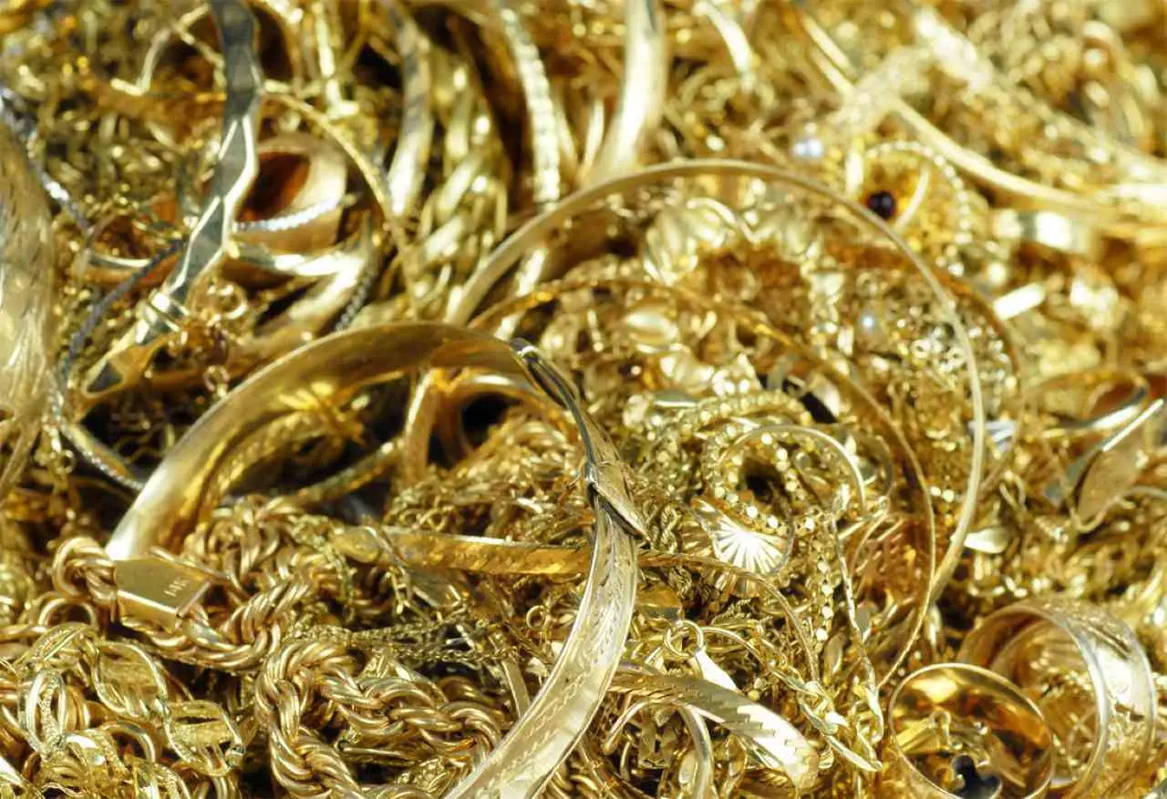 Quanto valgono 100 grammi di oro usato oggi? Ecco la risposta Quanto valgono 100 grammi di oro usato oggi? Ecco la risposta