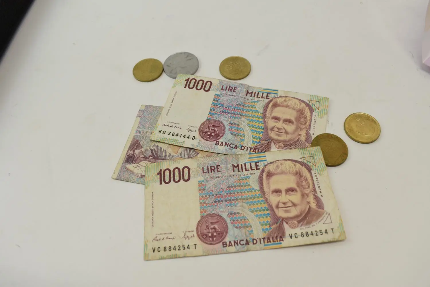 Le 3 banconote in lire che oggi valgono più di 500 euro: controlla se le hai Le 3 banconote in lire che oggi valgono più di 500 euro: controlla se le hai