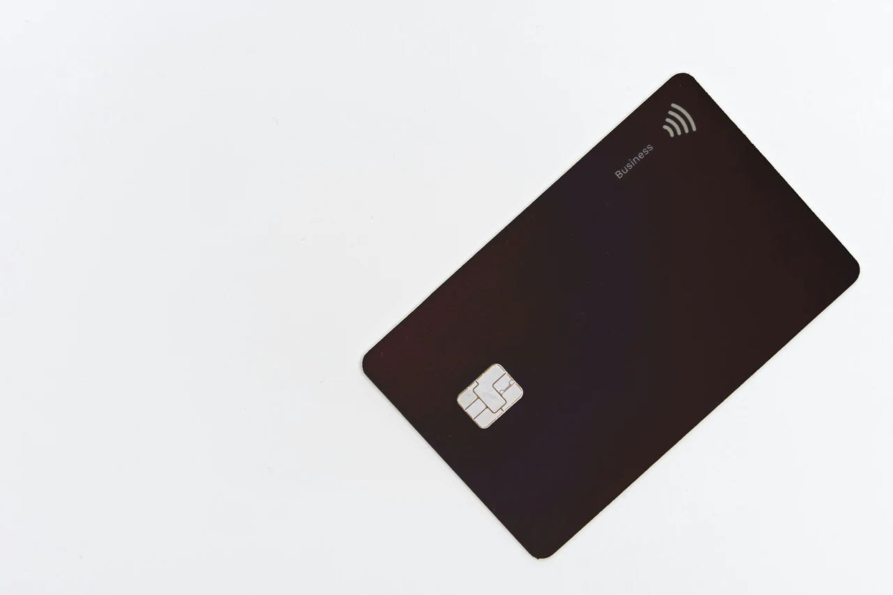 Carte di credito con canone nascosto: ecco cosa controllare nei contratti Carte di credito con canone nascosto: ecco cosa controllare nei contratti