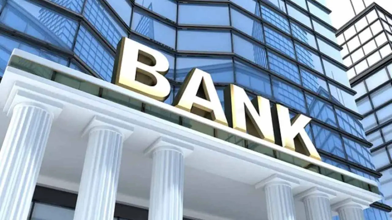 Cosa succede se ricevi un bonifico sospetto: le verifiche della banca e del Fisco Cosa succede se ricevi un bonifico sospetto: le verifiche della banca e del Fisco