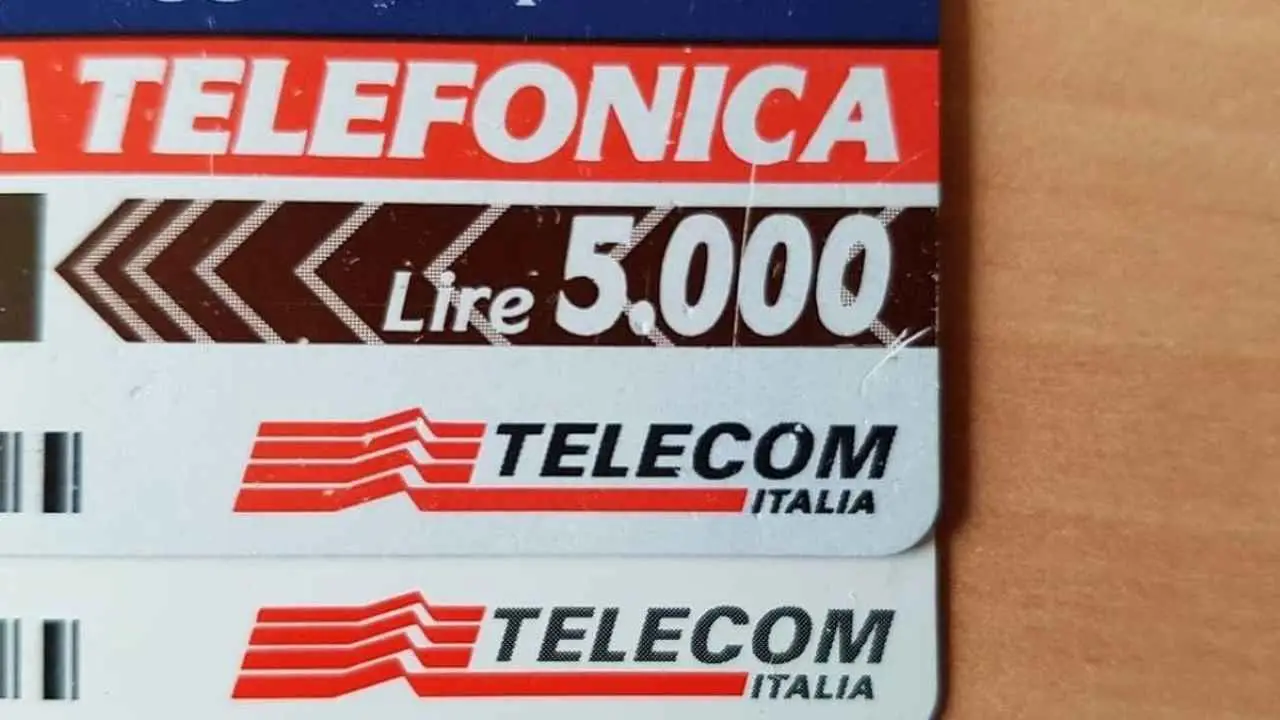 Vecchie carte telefoniche da collezione: alcune valgono centinaia di euro Vecchie carte telefoniche da collezione: alcune valgono centinaia di euro