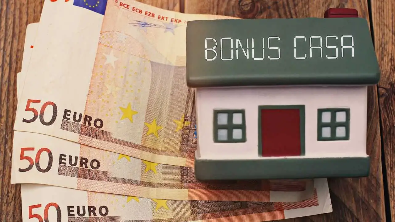 Bonus affitto giovani 2025: requisiti, importi e come fare domanda secondo l’Agenzia delle Entrate Bonus affitto giovani 2025: requisiti, importi e come fare domanda secondo l’Agenzia delle Entrate