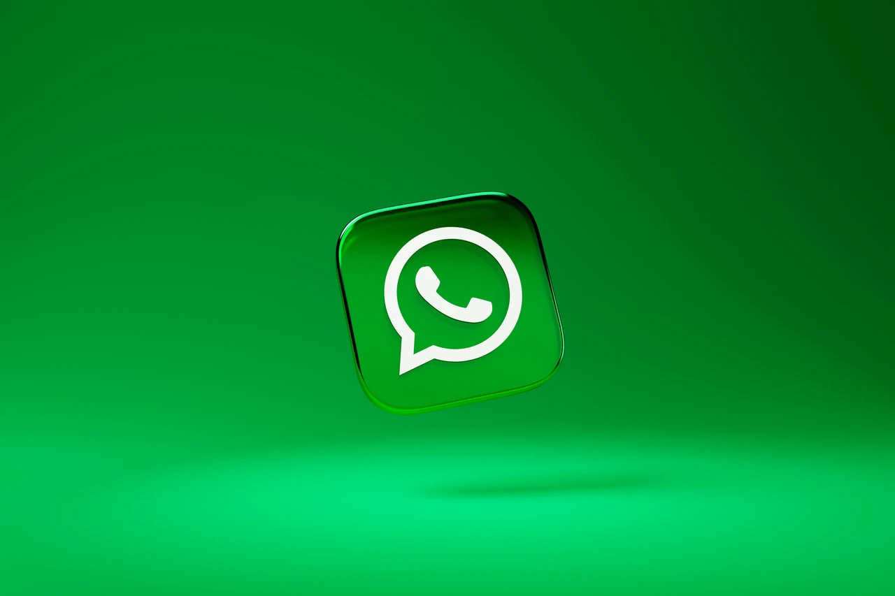 Meta AI e WhatsApp: perché disattivarlo? Ecco la guida Meta AI e WhatsApp: perché disattivarlo? Ecco la guida