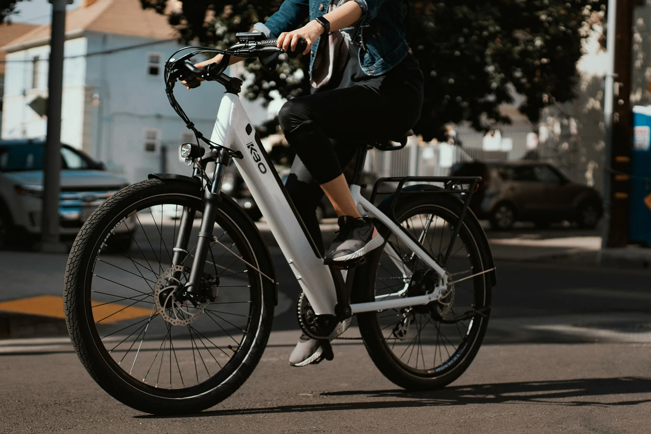 Bonus bici elettriche giugno 2025: requisiti aggiornati e come richiedere subito il voucher statale Bonus bici elettriche giugno 2025: requisiti aggiornati e come richiedere subito il voucher statale
