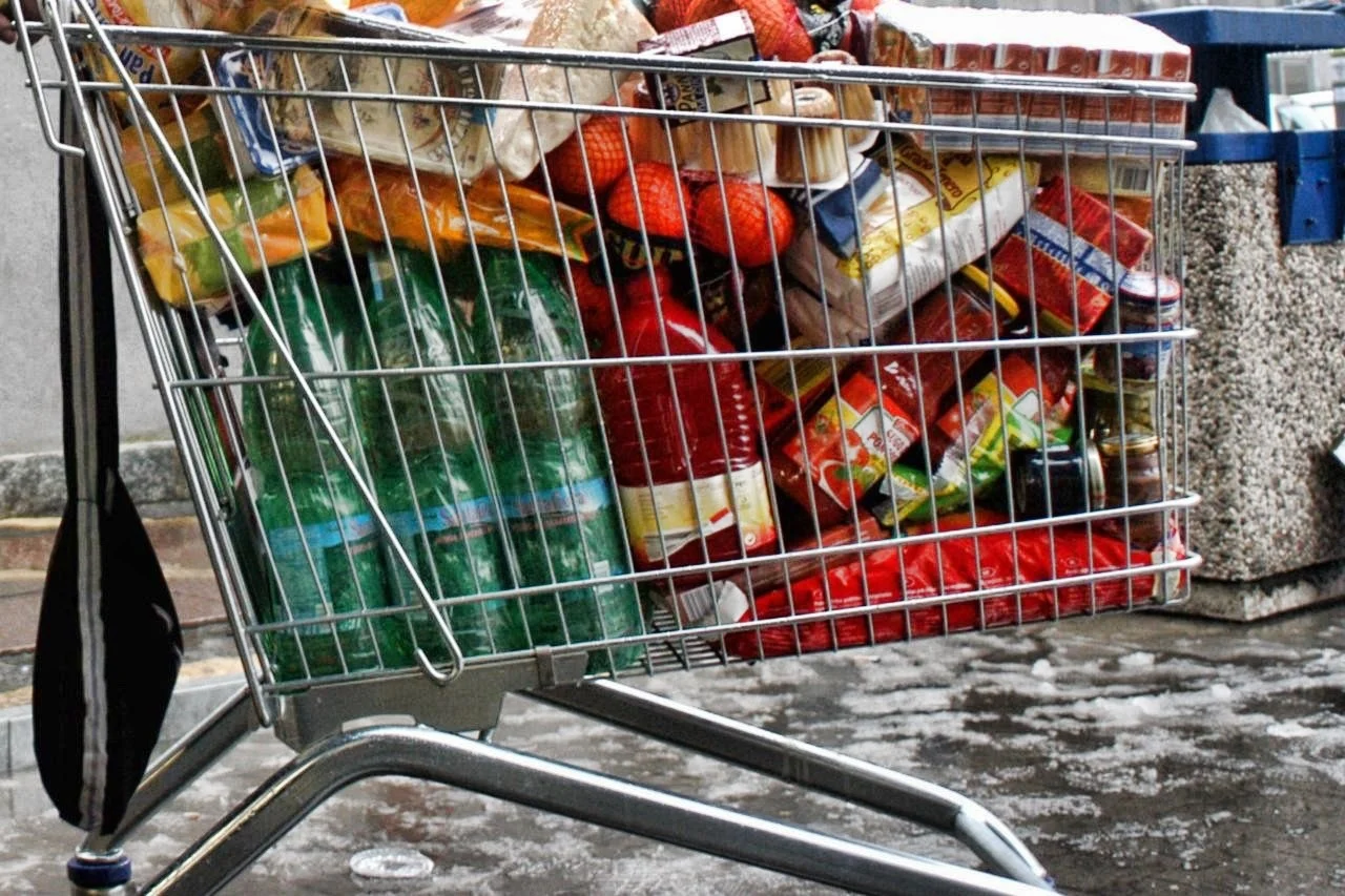 Scopri il trucco per risparmiare il 30% sulla spesa settimanale: la guida dei supermercati italiani Scopri il trucco per risparmiare il 30% sulla spesa settimanale: la guida dei supermercati italiani